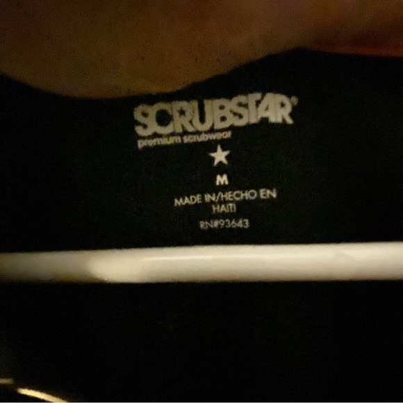 SCRUBSTAR UNISEX SETS!! 2 SETS + AN EXTRA TOP! M & L! - Picture 14 of 14